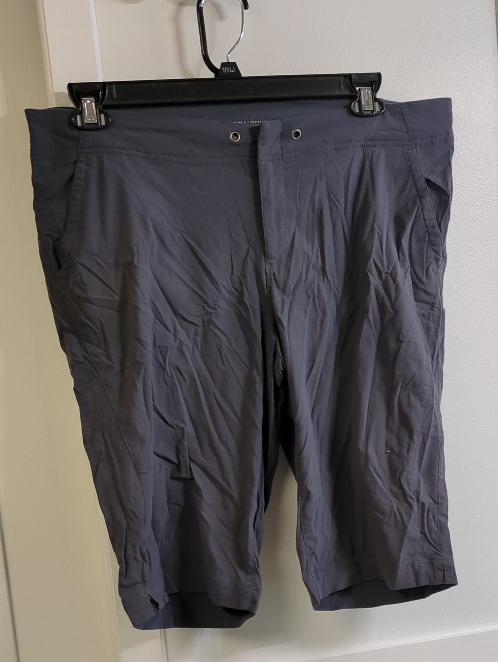 Columbia Men's Dark Gray Cargo Pants